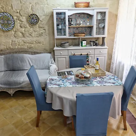 The Knight - Experiential Heritage At Square Tatil Evi *