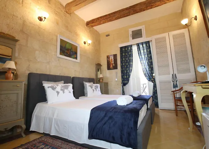 Square Townhouse, Rooftop & 3 Bathrooms Hébergement de vacances