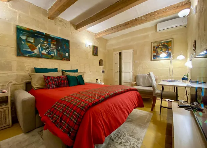 בית נופש Square Townhouse, Rooftop & 3 Bathrooms *